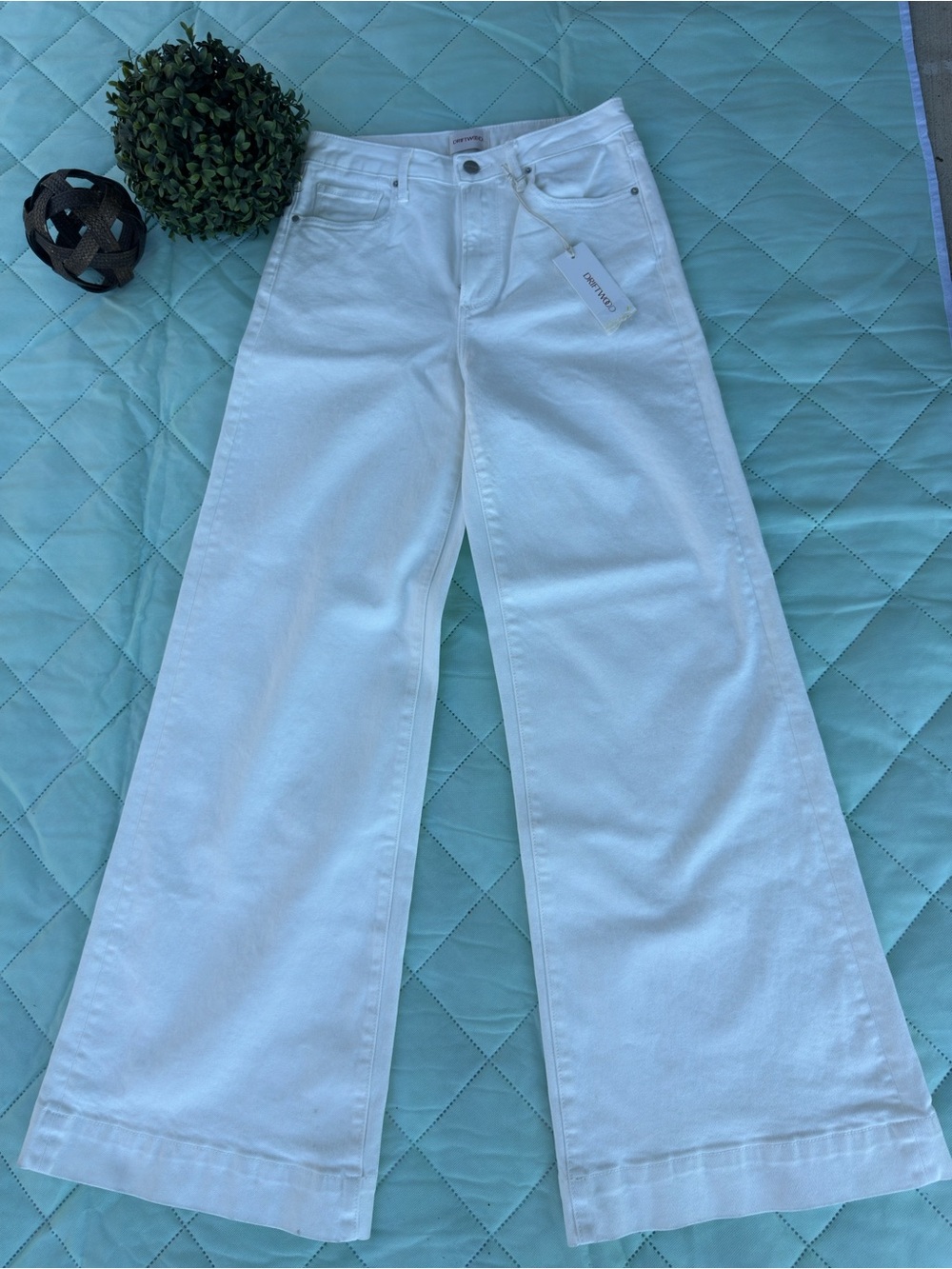 DRIFTWOOD White Wide-Leg Jeans with High Rise